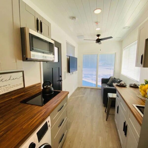 Washer/Dryer Connection New Metal Roof Mini Split Flush Toilet Financing Available/ Payment Plan Asking $25,000 $10,000 Down Payment $1,000 For Reservation Fee Email Us At timokrause03@gmail.com Can’t Respond To All Comments So Just Email Us For Quick Response timokrause03@gmail.com Bedrooms 2 Lofts 0 Bathrooms 1 Size 320sq Ft Length 40 Ft Width 8 Ft Height 9.5 Ft Weight 12000 Lb We Can Deliver And Install For You And All You Just Need Is A Pier Foundation In Your Lot - Image 8