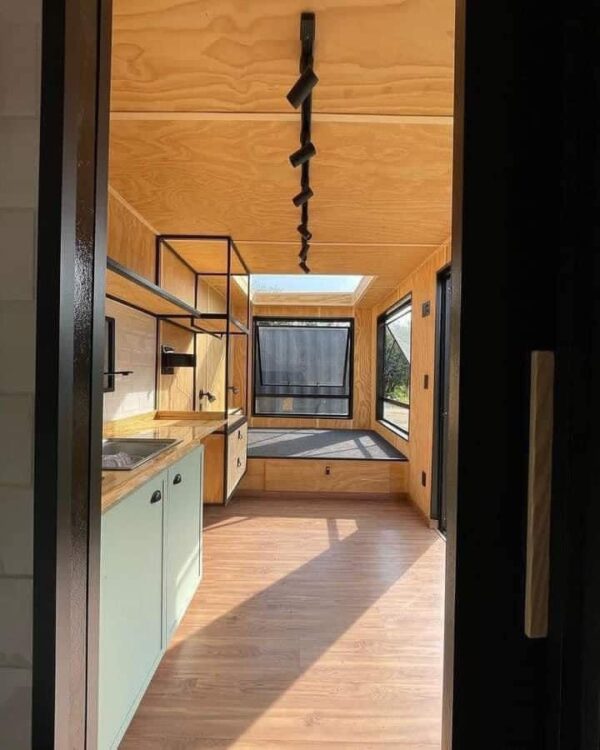30 Ft Assembled Container - Image 6